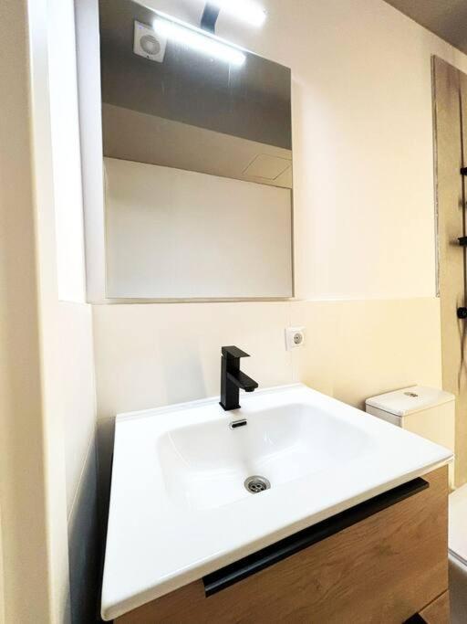 Apartamento Zurita Valence Extérieur photo